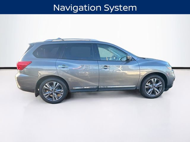 Used 2020 Nissan Pathfinder Platinum image 9