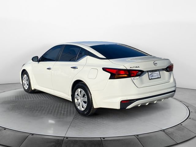 Used 2024 Nissan Altima 2.5 S image 3