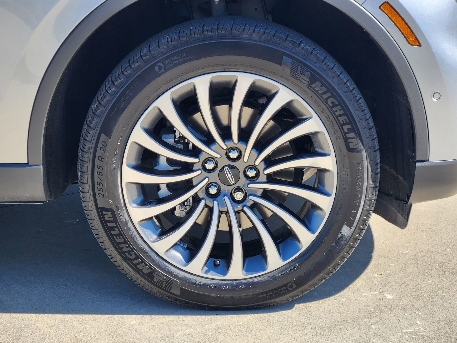 Used 2021 Lincoln Aviator Reserve w/ Equipment Group 201A image 12