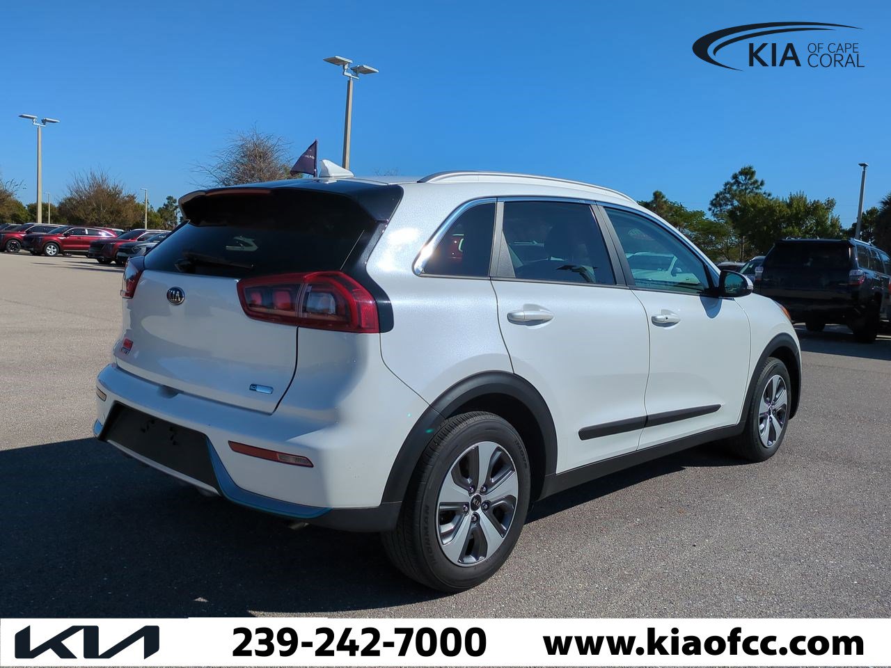 Used 2019 Kia Niro EX image 5