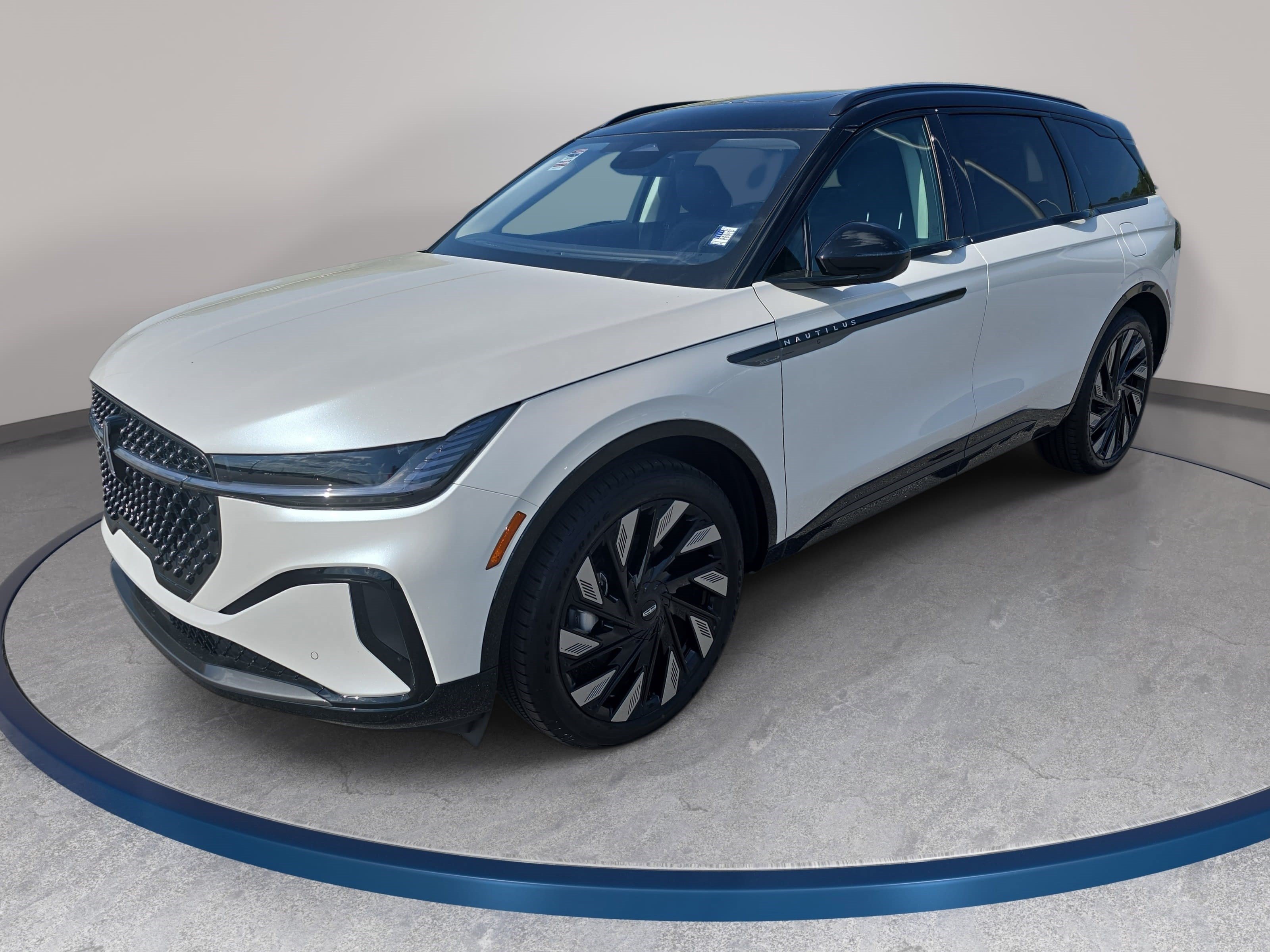 New 2026 Lincoln Nautilus Reserve w/ Jet Appearance Package