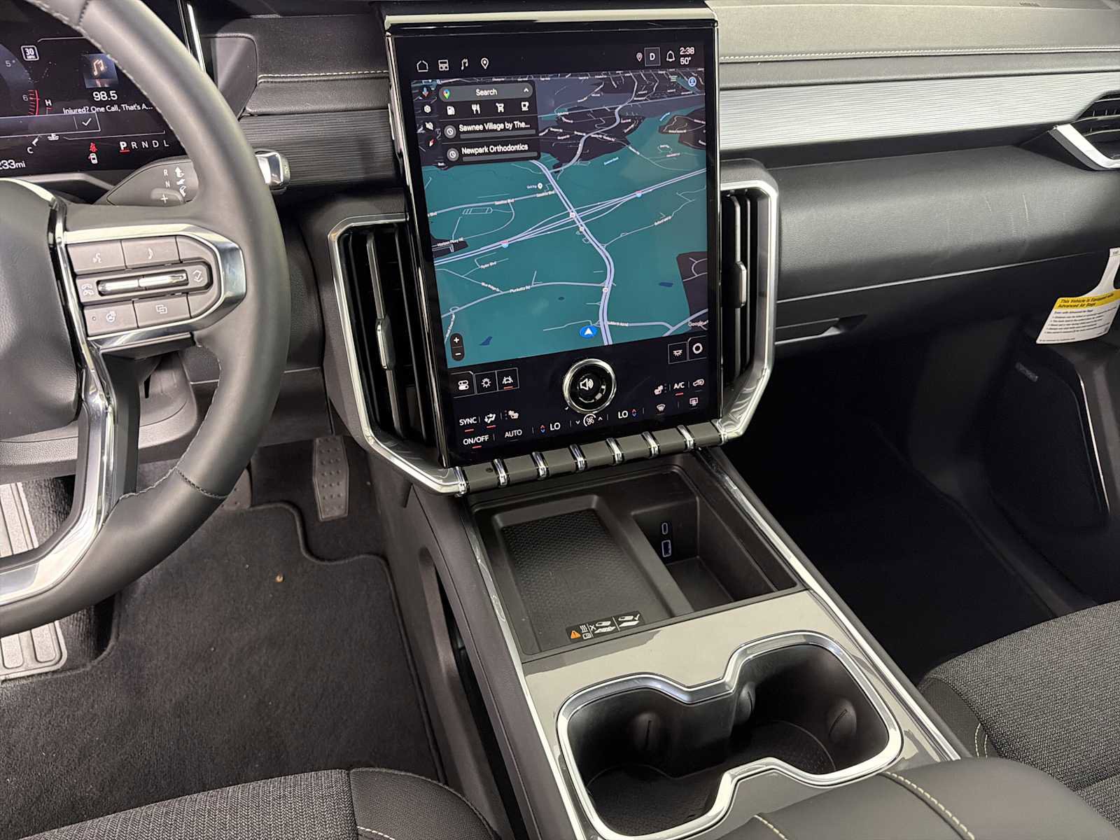 New 2025 GMC Acadia Elevation image 58