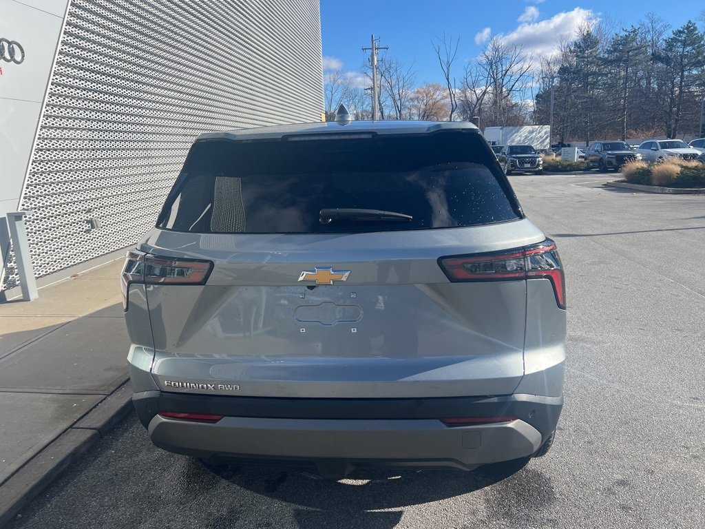 Used 2026 Chevrolet Equinox LT image 33