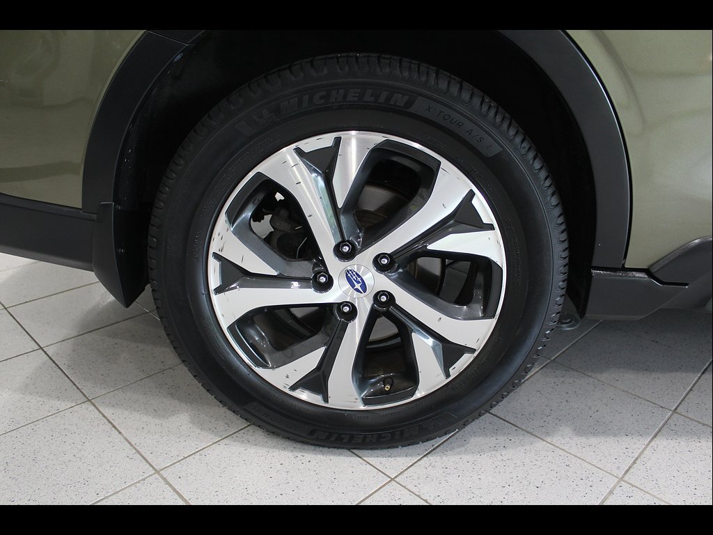 Used 2021 Subaru Outback Limited XT w/ Popular Package #2 AWD/4WD image 11
