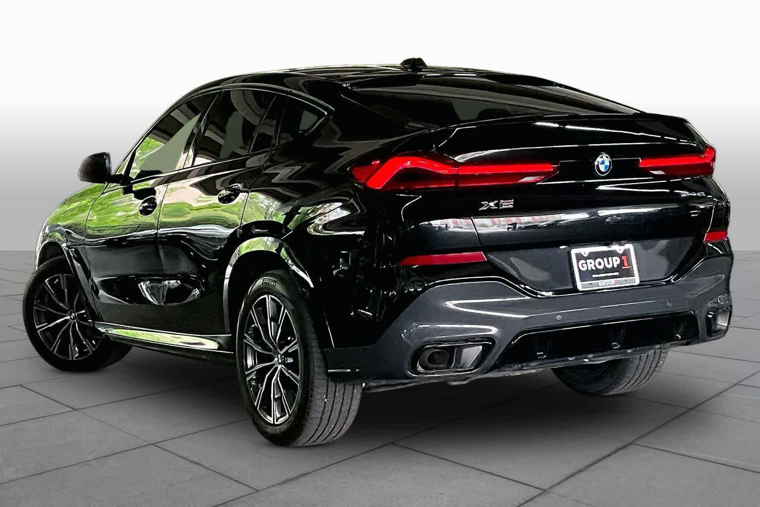 Used 2024 BMW X6 xDrive40i w/ Premium Package AWD/4WD image 11