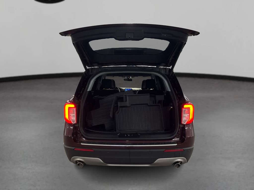 Used 2022 Ford Explorer Limited w/ Equipment Group 301A image 11