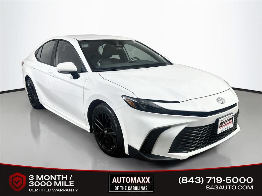 Used 2026 Toyota Camry SE FWD video 1