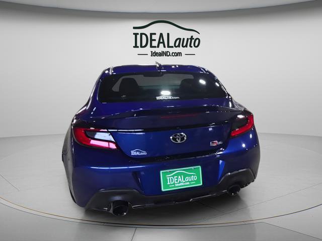 Used 2023 Toyota GR86 Premium w/ ALL Weather Mat Package (TMS) image 4