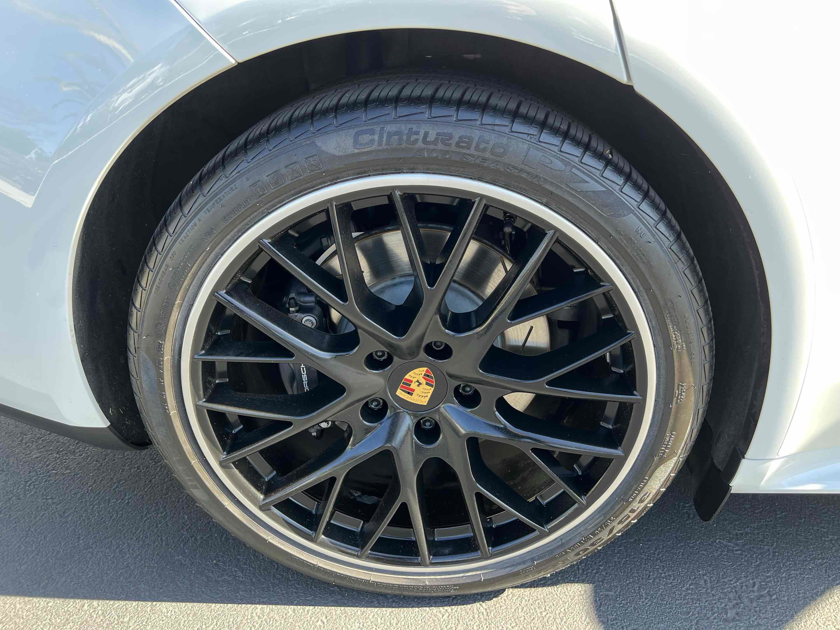 Used 2020 Porsche Panamera 4 image 77