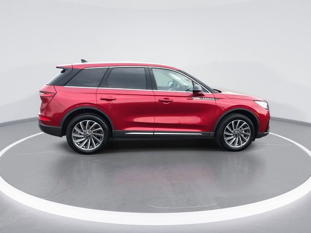 Used 2024 Lincoln Corsair Reserve w/ Equipment Group 201A AWD/4WD image 9