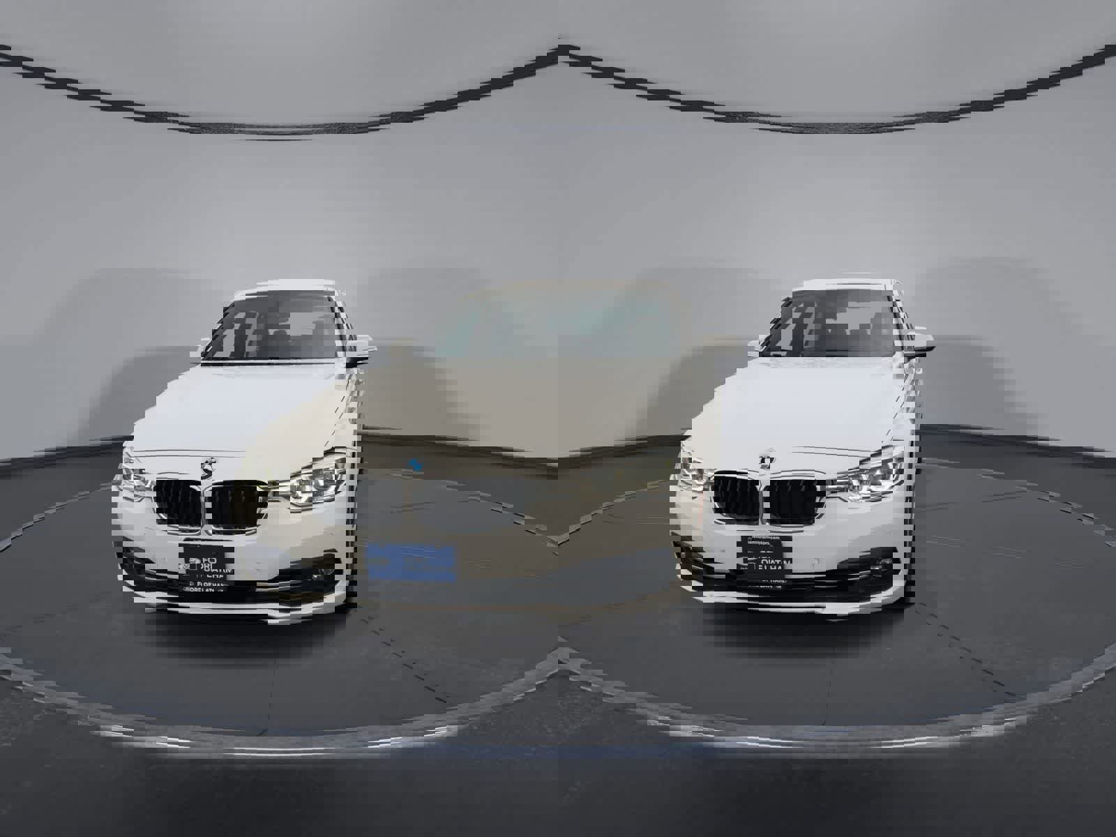 Used 2018 BMW 330i xDrive Sedan image 3