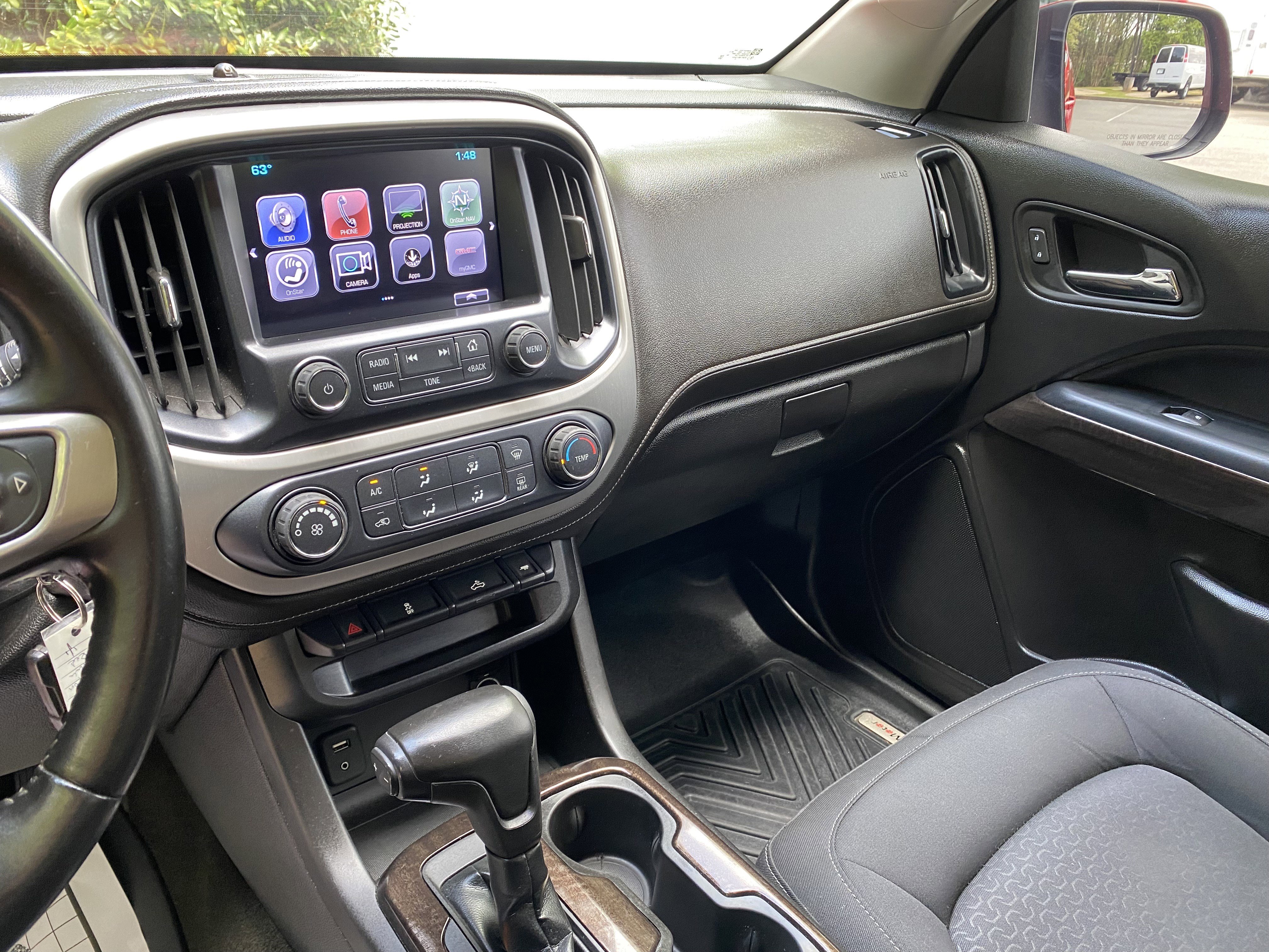 Used 2018 GMC Canyon SLE image 23