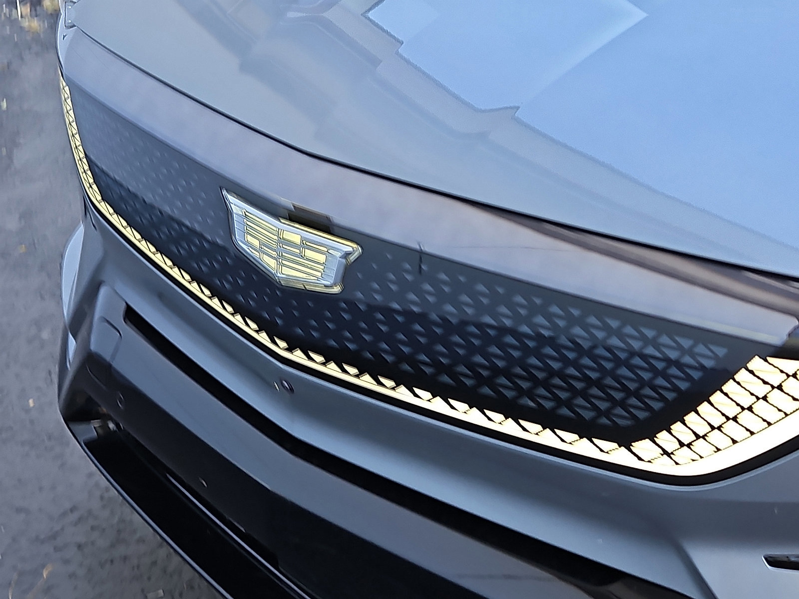 New 2026 Cadillac Optiq Sport 1 image 10