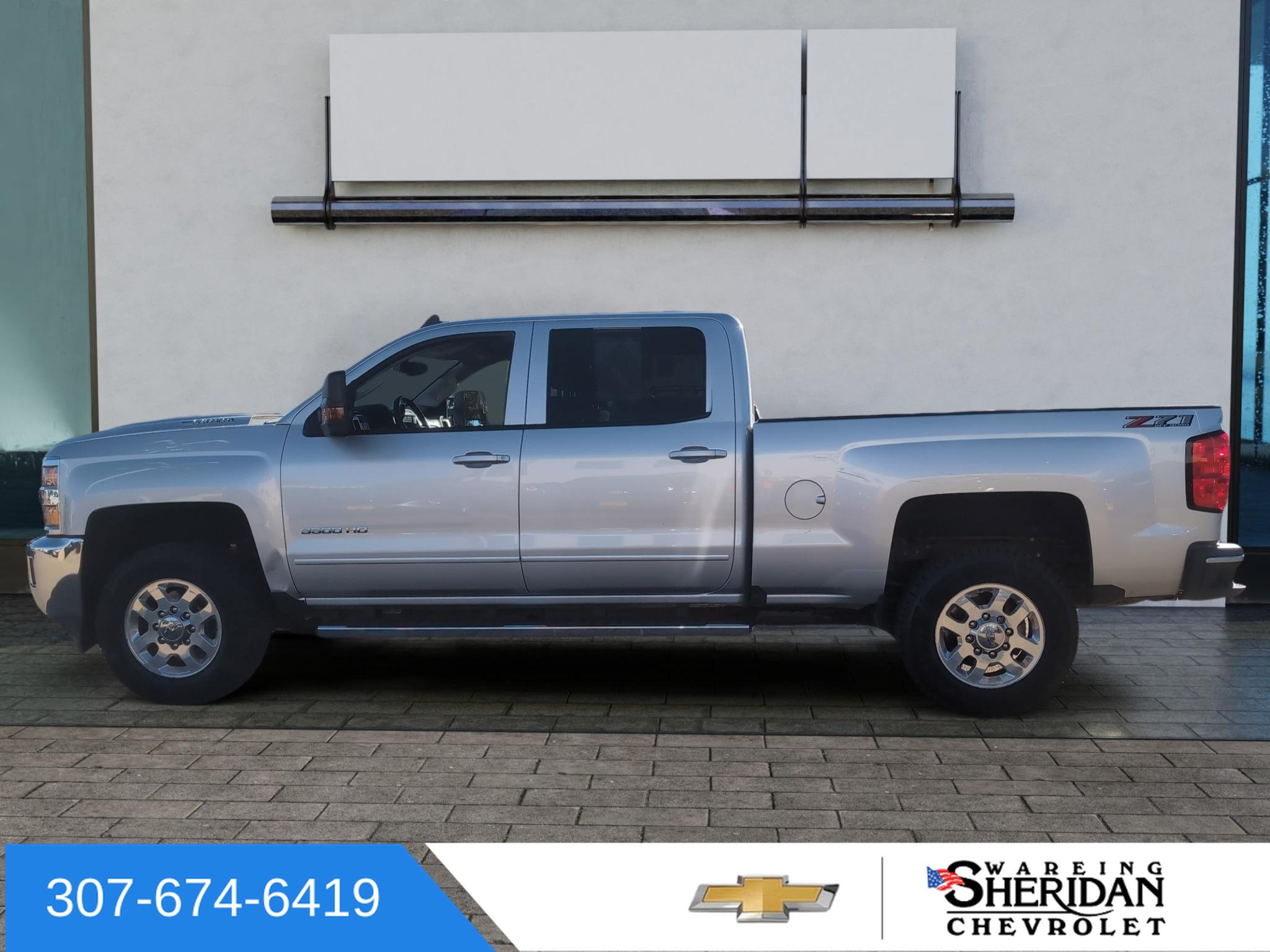 Used 2018 Chevrolet Silverado 3500 LT w/ LT Convenience Package AWD/4WD image 5