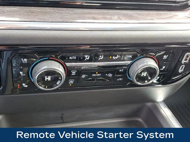 Used 2025 Chevrolet Silverado 2500 LTZ w/ LTZ Convenience Package image 18