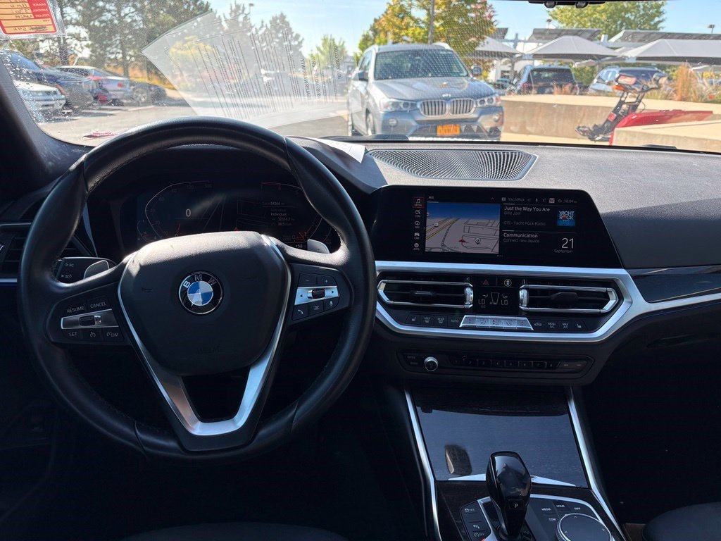 Used 2021 BMW 330i xDrive Sedan w/ Convenience Package AWD/4WD image 15