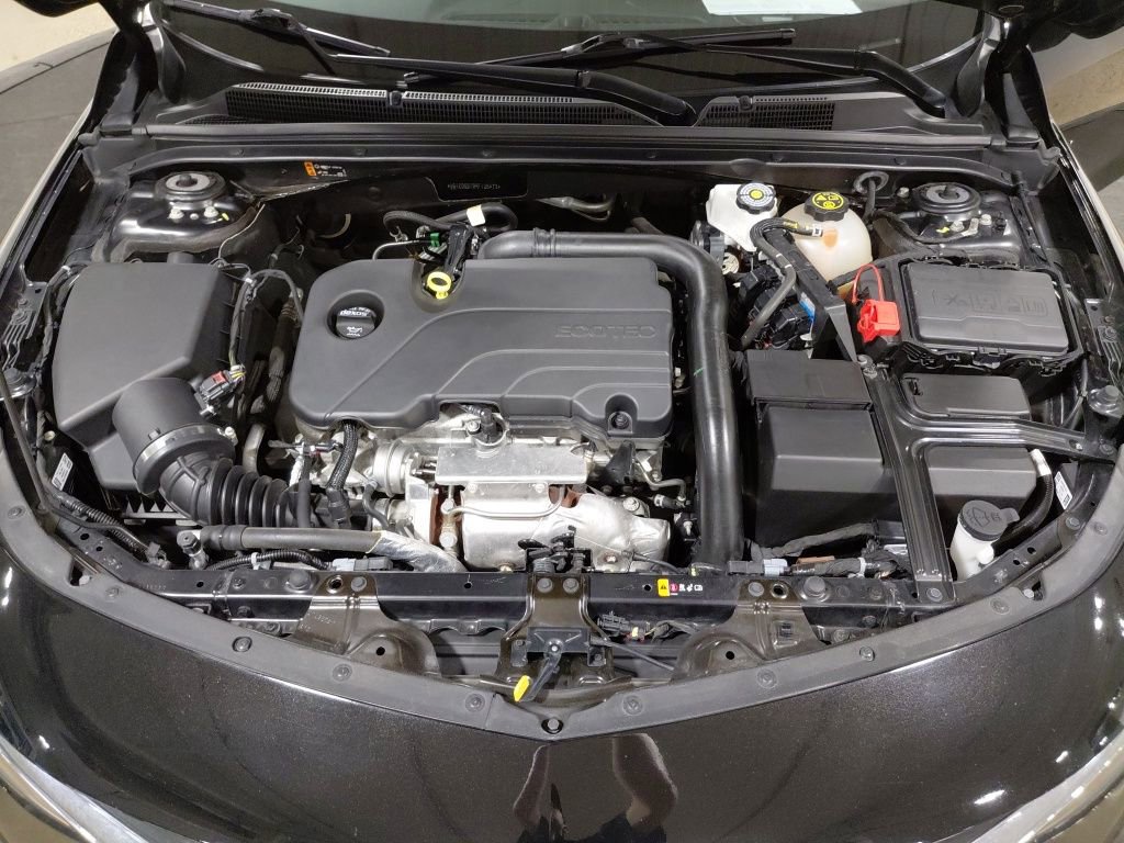 Used 2024 Chevrolet Malibu LT FWD image 39
