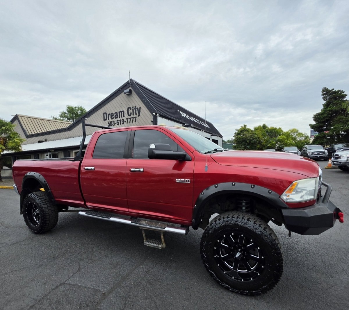 Used 2010 Dodge Ram 3500 Truck SLT w/ Big Horn Regional Package AWD/4WD image 2
