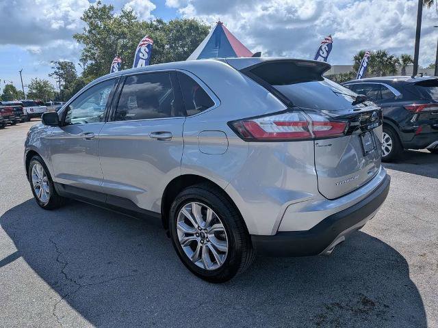 Certified 2022 Ford Edge Titanium AWD/4WD image 5
