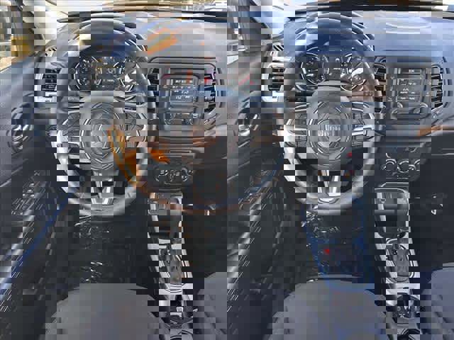 Used 2018 Jeep Compass Sport image 10