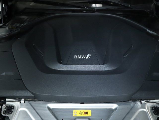 Certified 2023 BMW i4 eDrive40 w/ M Sport Package image 35