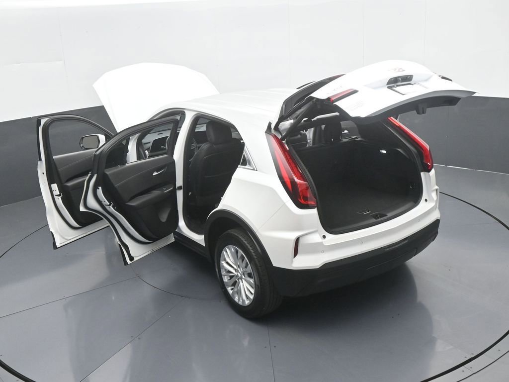 Used 2024 Cadillac XT4 Luxury w/ Cold Weather Package image 71
