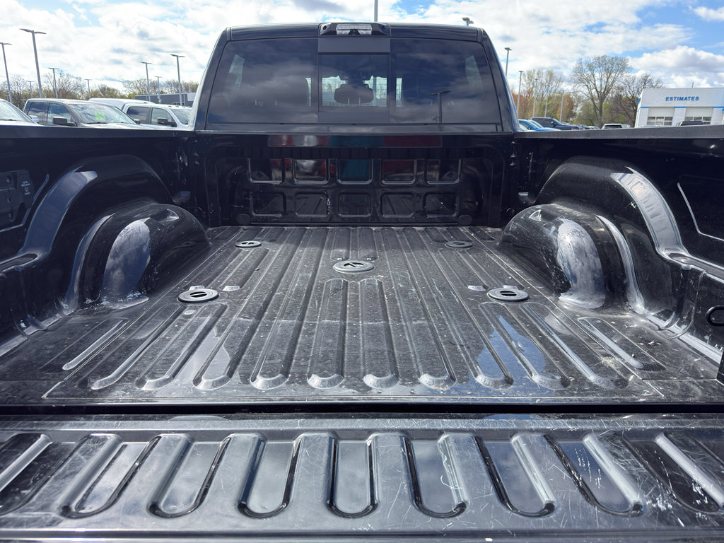 Used 2024 RAM 2500 Laramie w/ Snow Chief Group AWD/4WD image 8