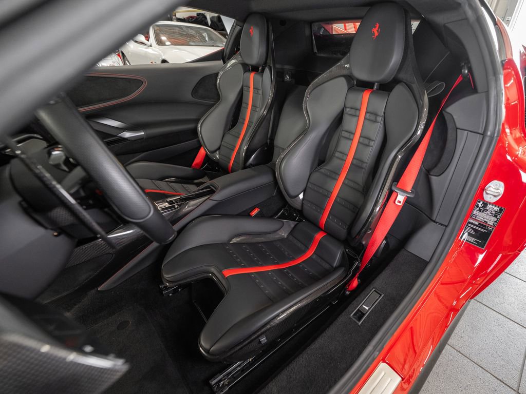 Used 2021 Ferrari SF90 Stradale AWD/4WD image 11