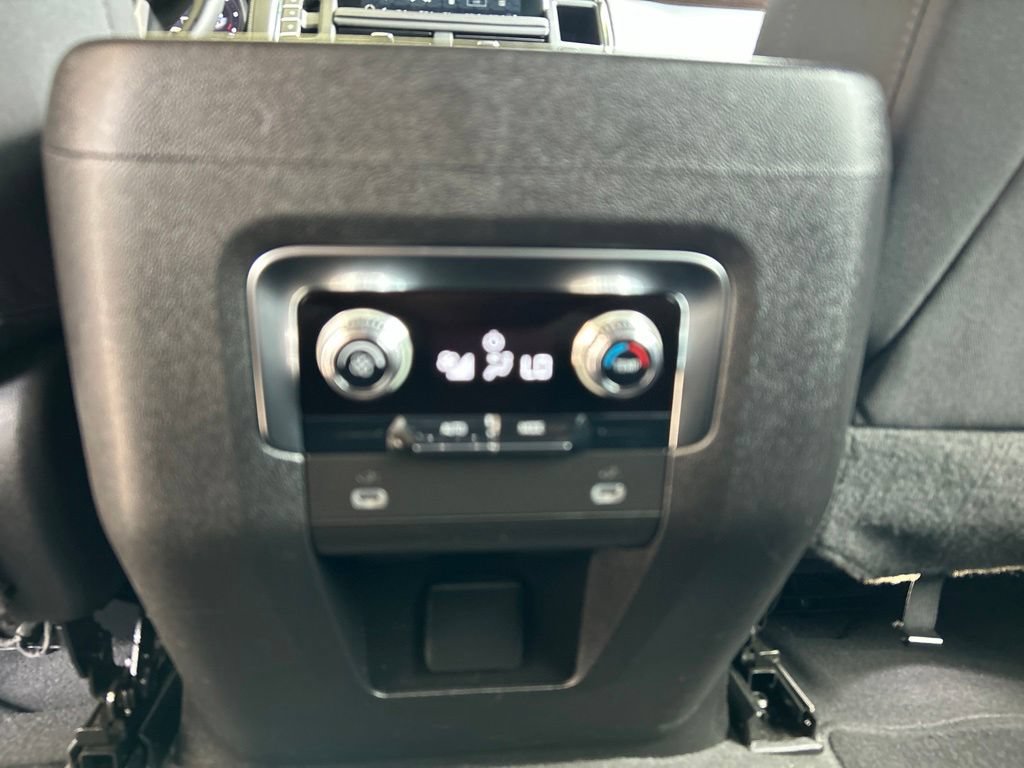 Certified 2023 GMC Yukon SLE RWD image 13