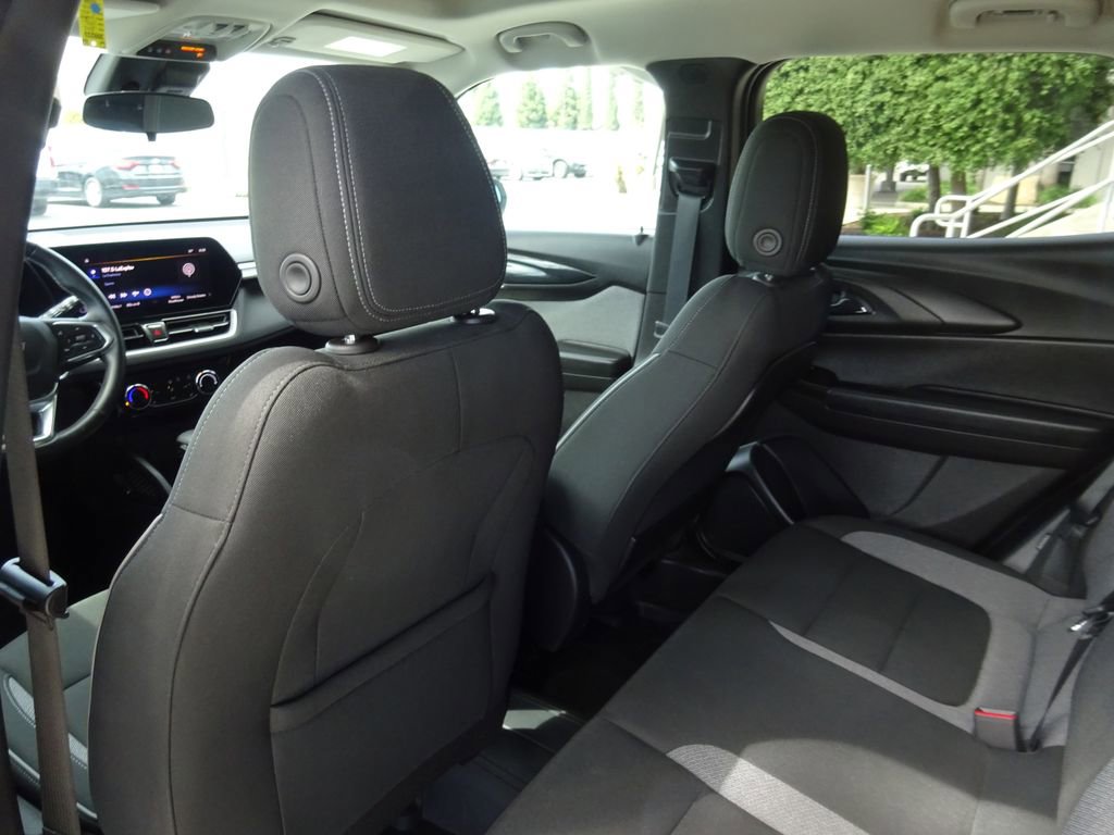 Certified 2024 Chevrolet TrailBlazer LT w/ LT Cold Weather Package image 23