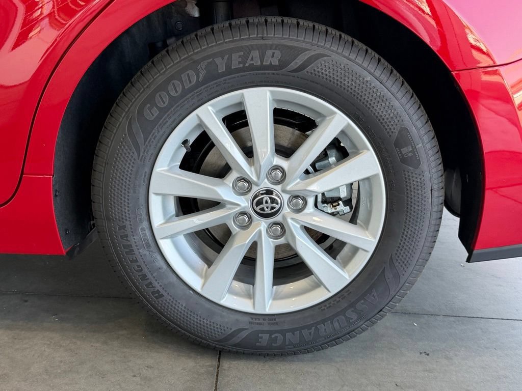 Certified 2026 Toyota Camry LE FWD image 17
