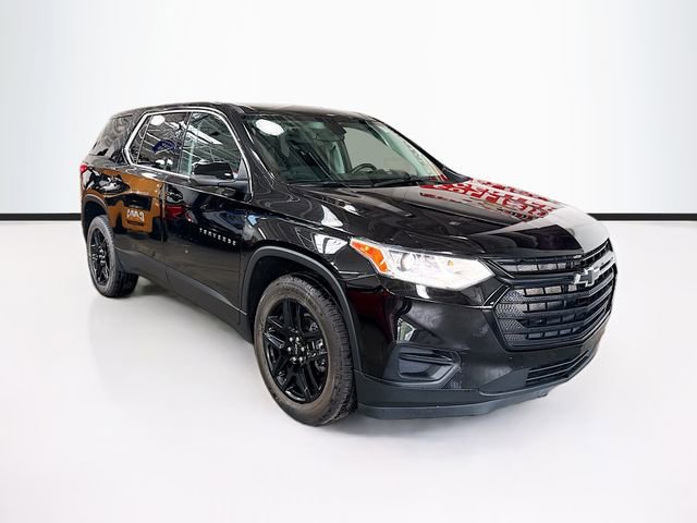 Used 2021 Chevrolet Traverse LS w/ LPO, Black Accent Package FWD image 3