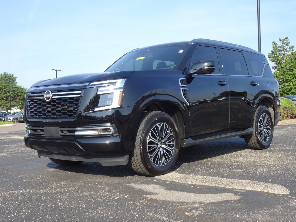 Used 2025 Nissan Armada SL w/ Captain's Chari Seat Package AWD/4WD image 30