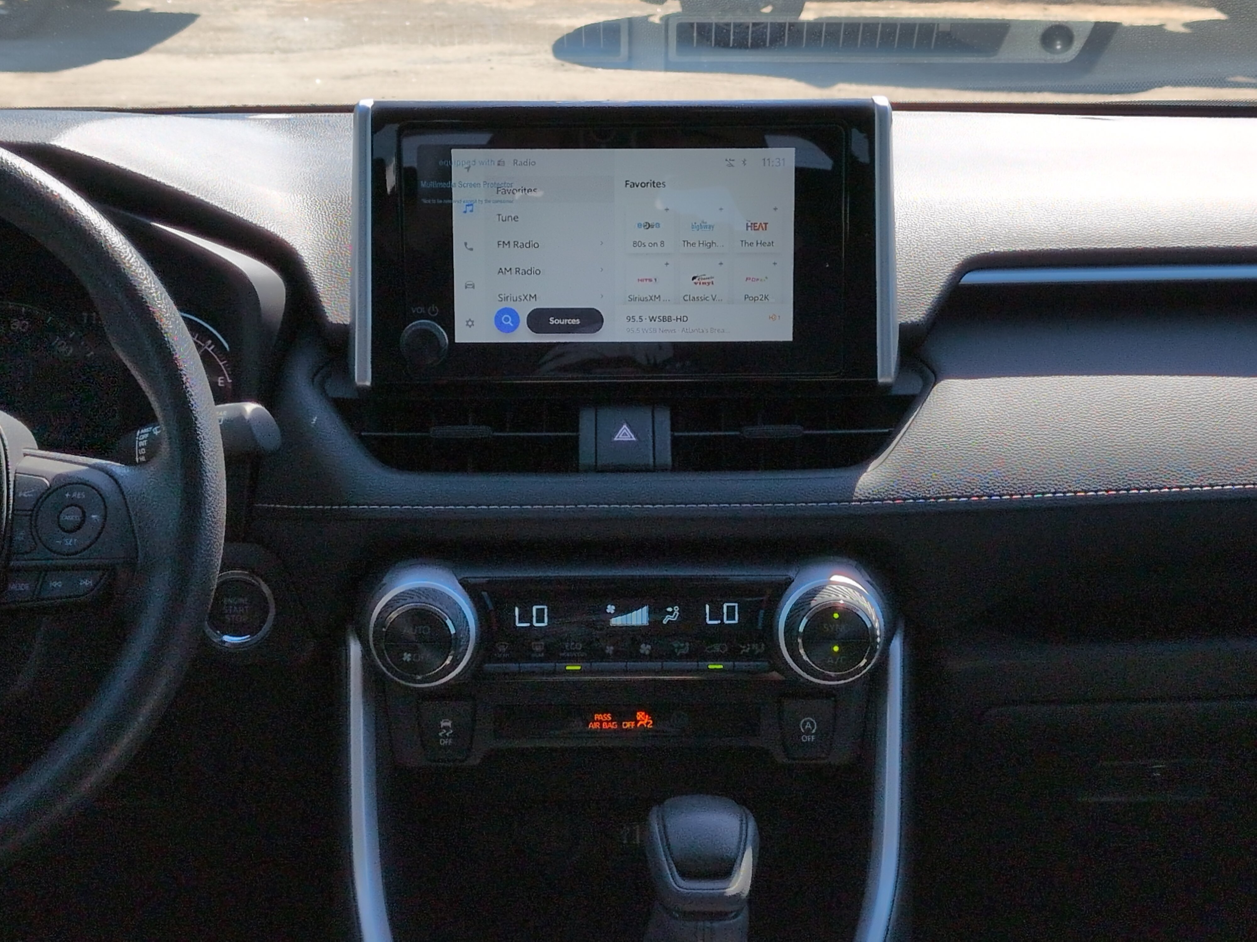 Used 2025 Toyota RAV4 XLE w/ Convenience Package FWD image 16