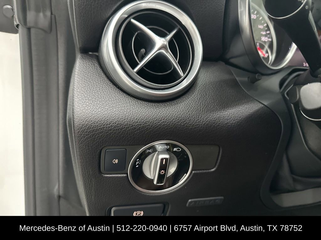 Certified 2020 Mercedes-Benz SLC 300 image 21