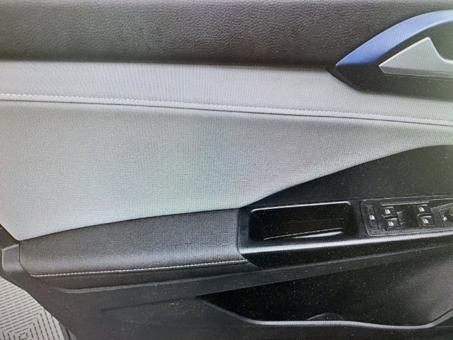 Used 2024 Volkswagen Taos SE image 24