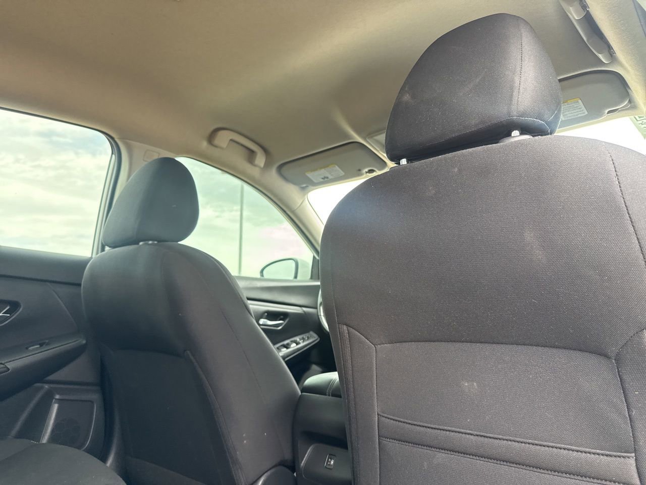 Certified 2022 Nissan Sentra SV w/ All-Weather Package FWD image 28