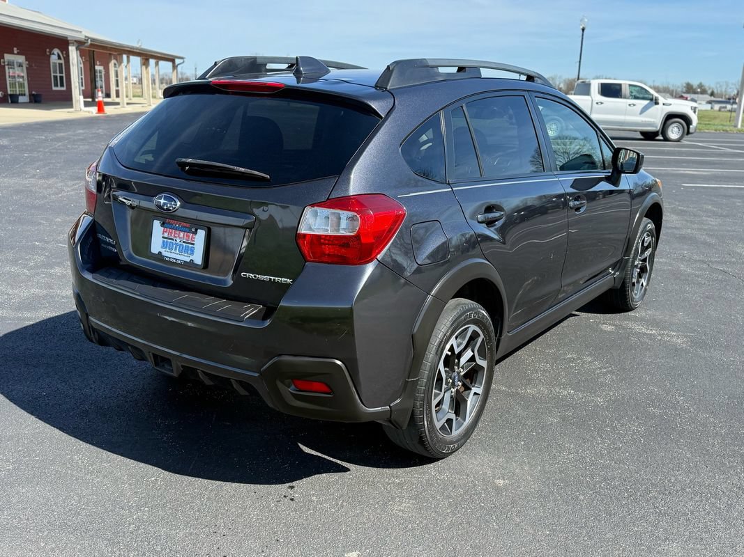 Used 2017 Subaru Crosstrek 2.0i Premium AWD/4WD image 5