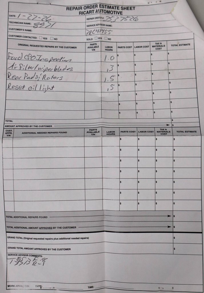 Used 2025 Volkswagen Jetta SE image 5