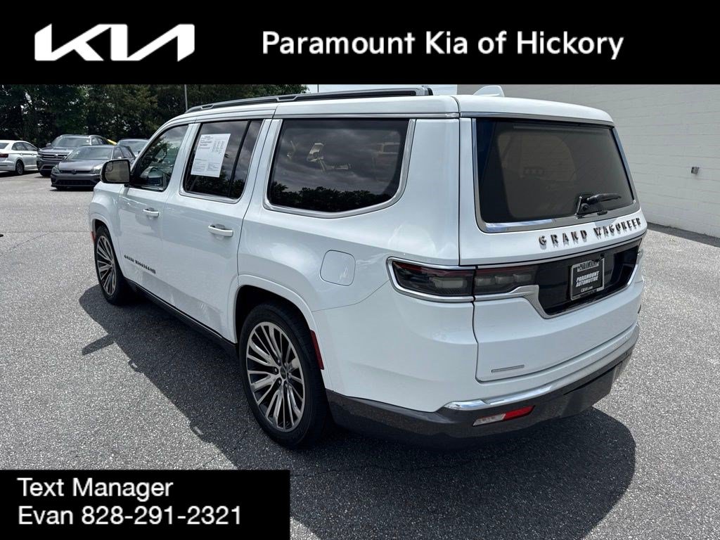Used 2022 Jeep Grand Wagoneer Series III AWD/4WD image 5