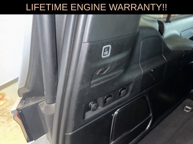 Certified 2024 Jeep Wagoneer L Series II w/ Flexible Seating Group AWD/4WD image 33