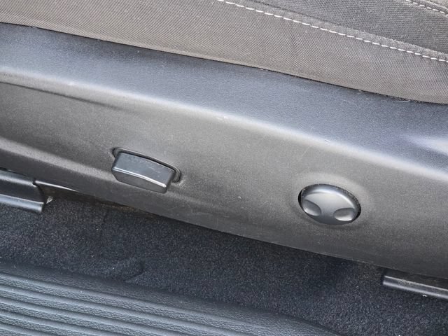 Used 2023 Dodge Challenger SXT RWD image 15