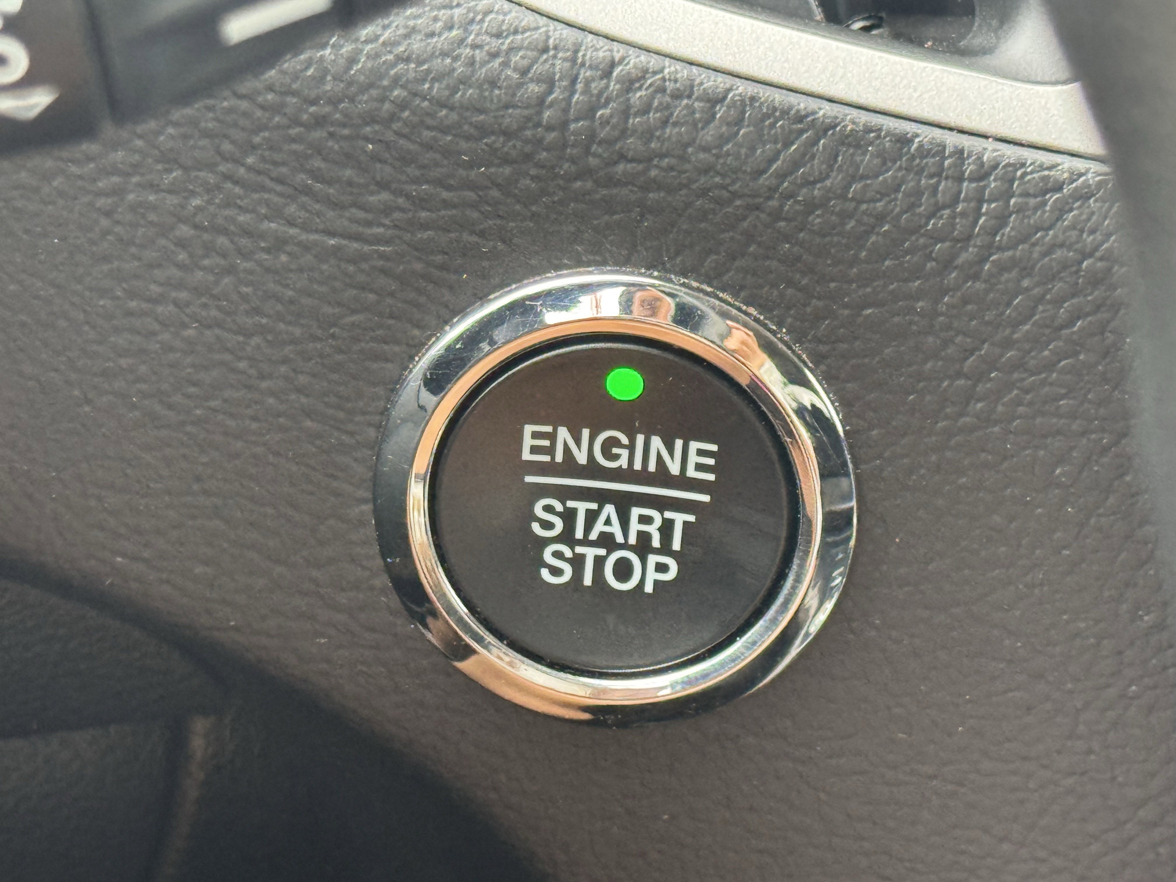 Certified 2024 Ford Edge SE image 26