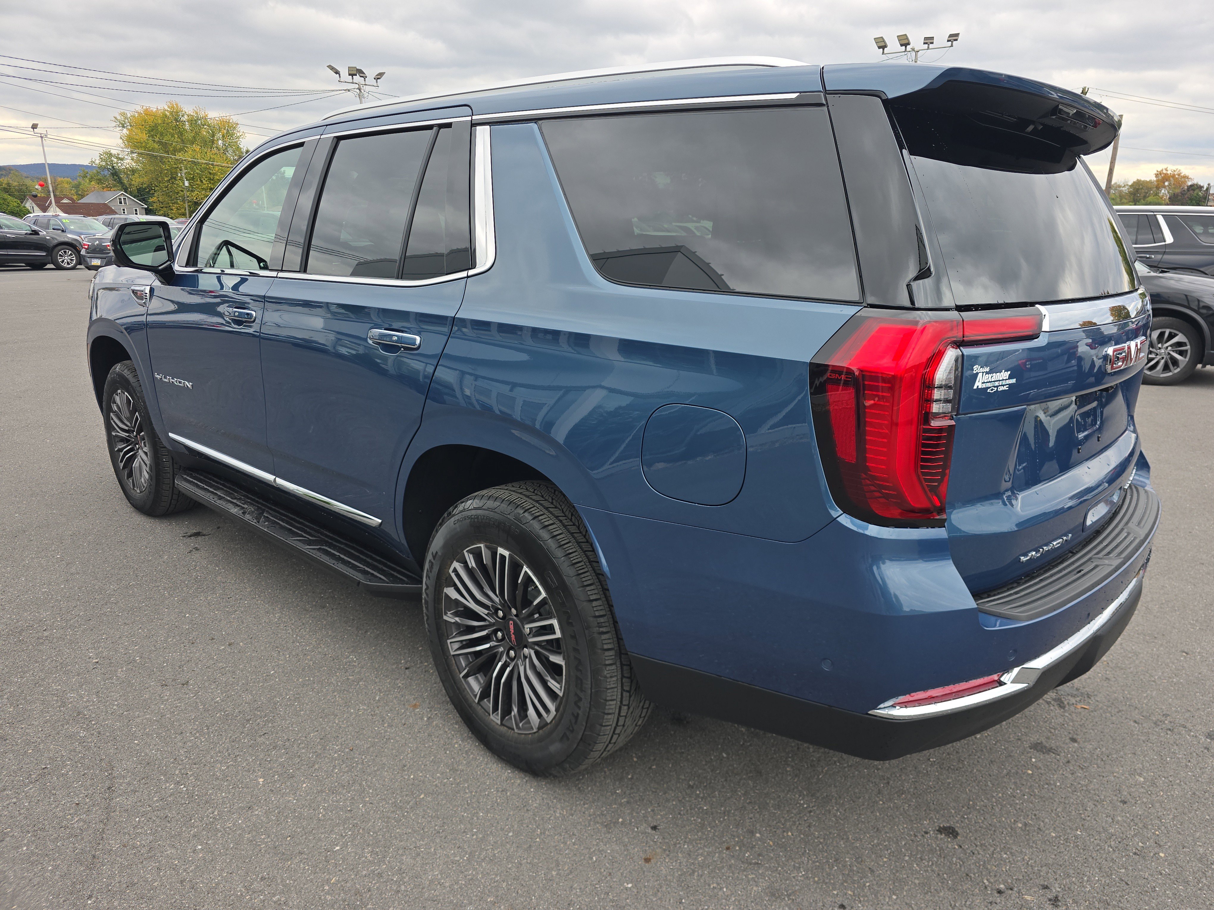 New 2026 GMC Yukon Elevation w/ LPO, Floor Liner Package image 6