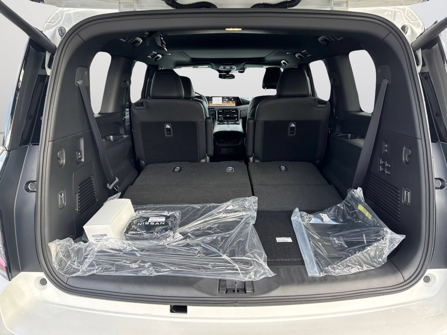 New 2026 Nissan Armada PRO-4X AWD/4WD image 34