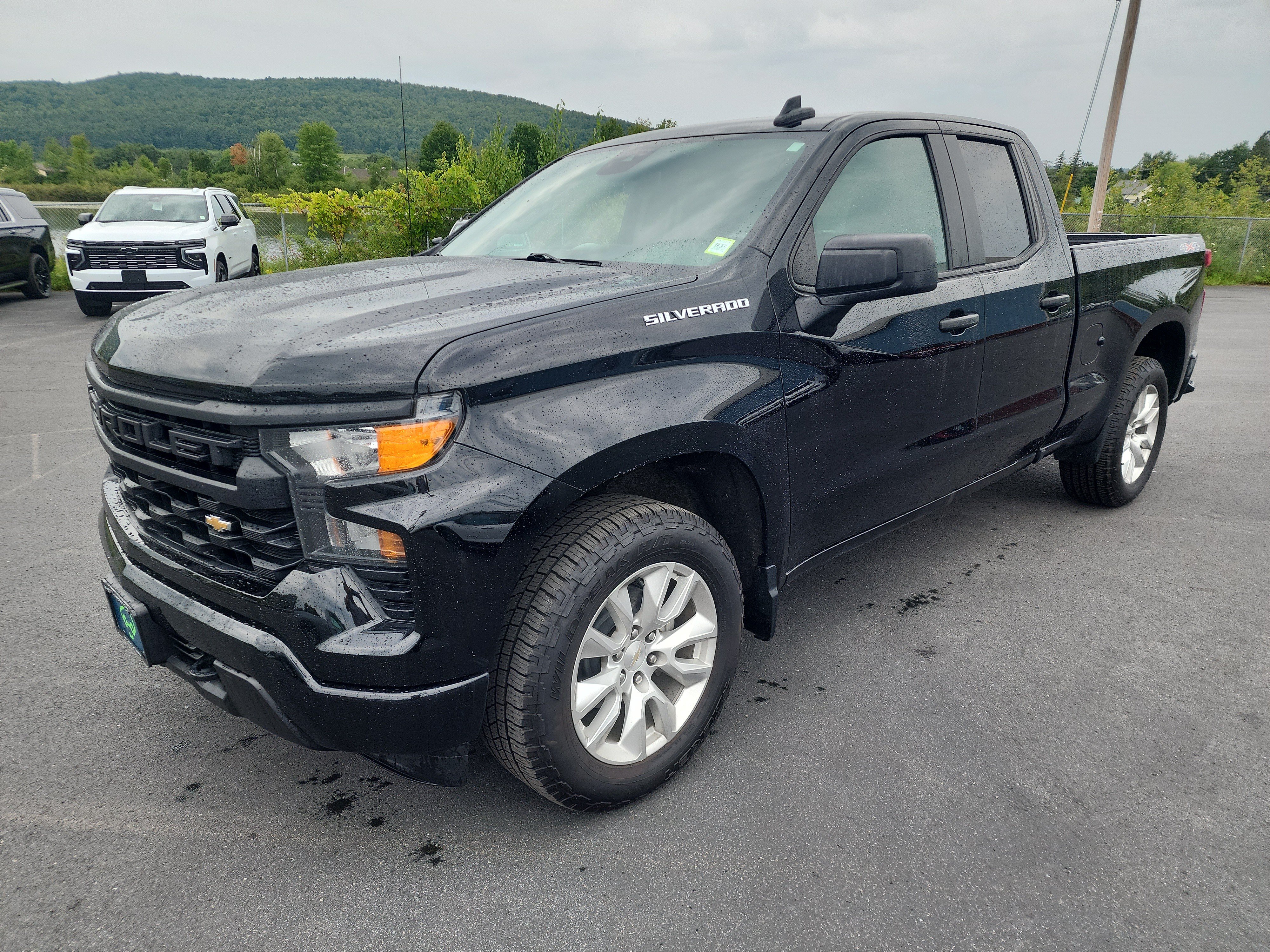 Certified 2023 Chevrolet Silverado 1500 Custom AWD/4WD image 4