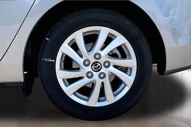 Used 2013 MAZDA MAZDA3 i Touring FWD image 26