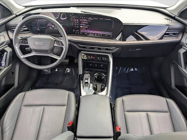 Certified 2025 Audi Q5 Premium w/ Convenience Package AWD/4WD image 16