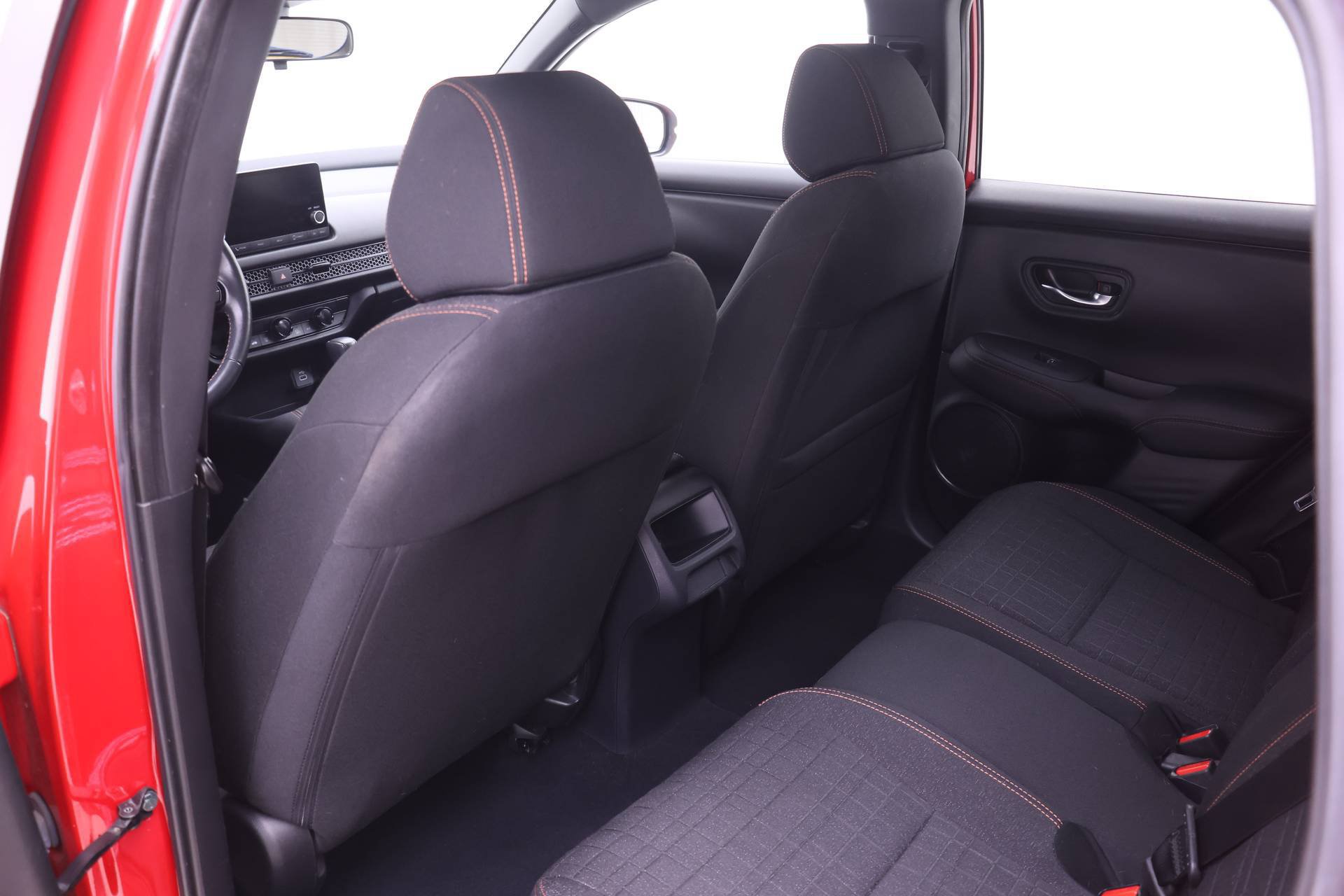 Used 2024 Honda HR-V Sport image 11