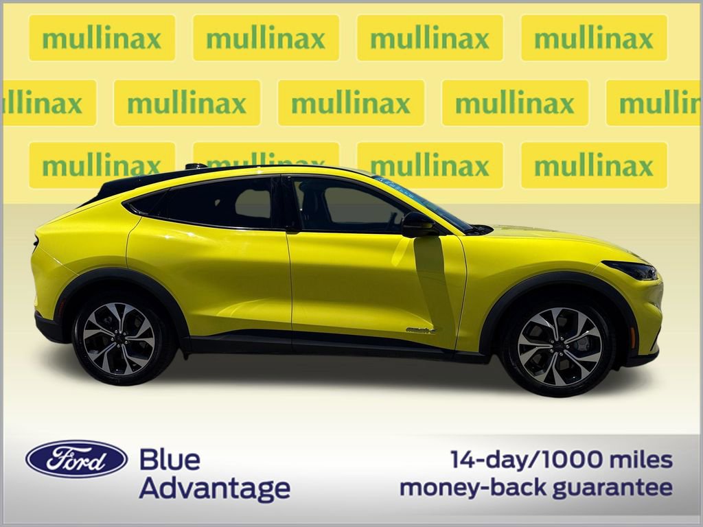 Used 2025 Ford Mustang Mach-E Select RWD image 2